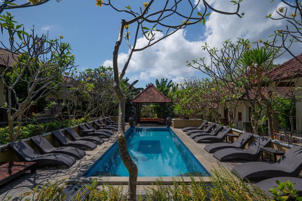 The Tanis Beach Resort Nusa Lembongan エクステリア 写真