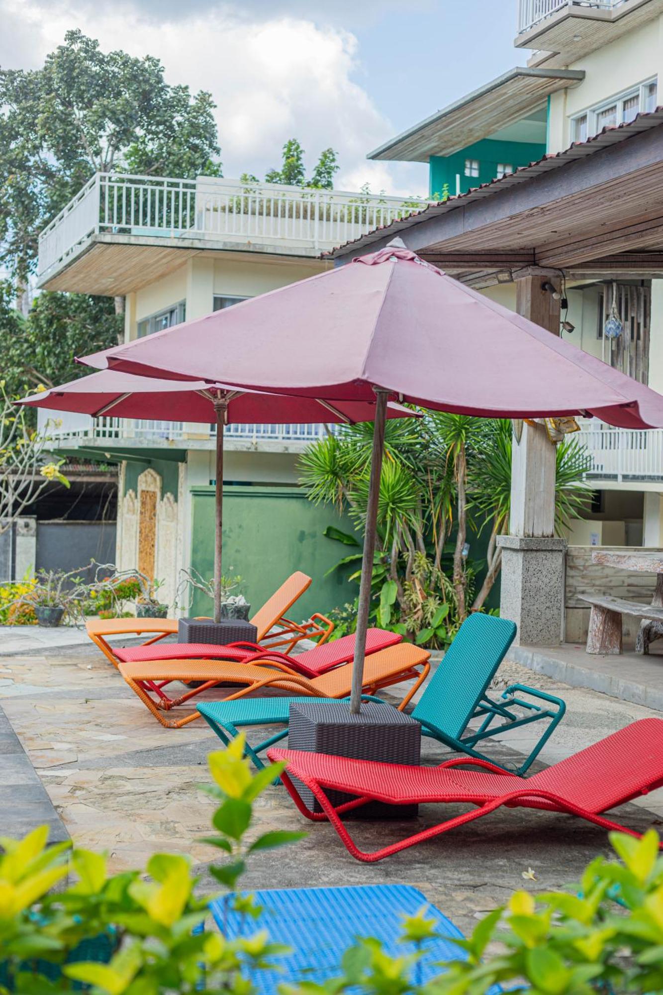 The Tanis Beach Resort Nusa Lembongan エクステリア 写真