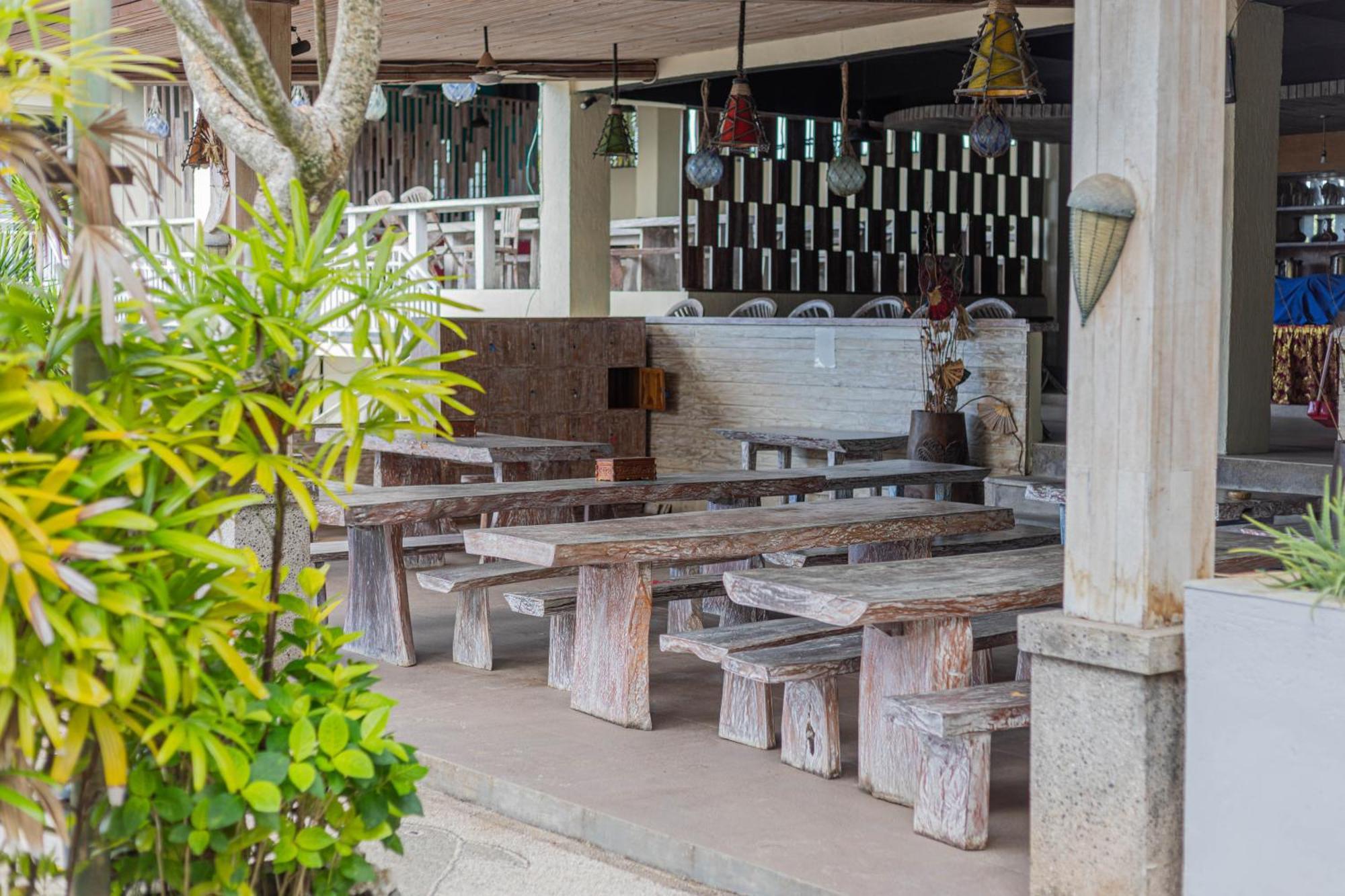 The Tanis Beach Resort Nusa Lembongan エクステリア 写真